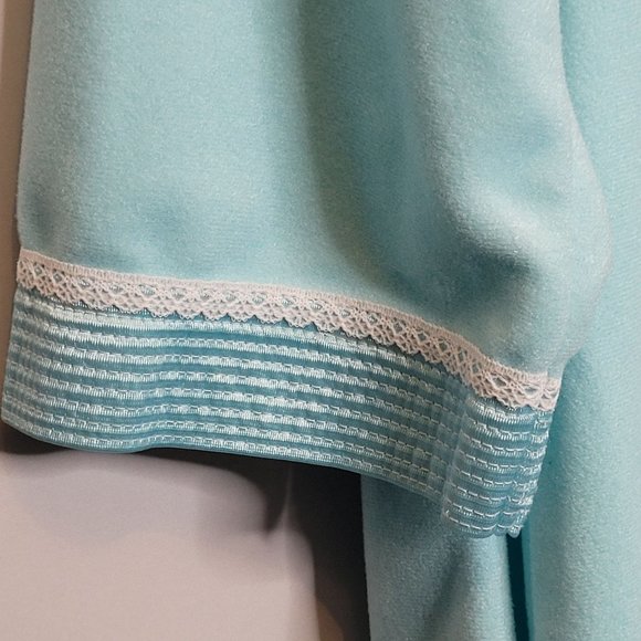 Vintage Evelyn Pearson Polyester Robe Womens Large Light Blue Pearl Snaps - Picture 3 of 9